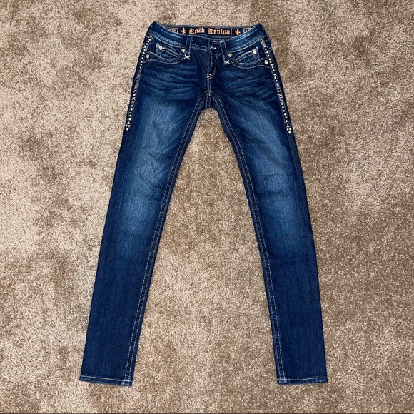 Women’s Rock Revival Jeans - Picture 2 of 5